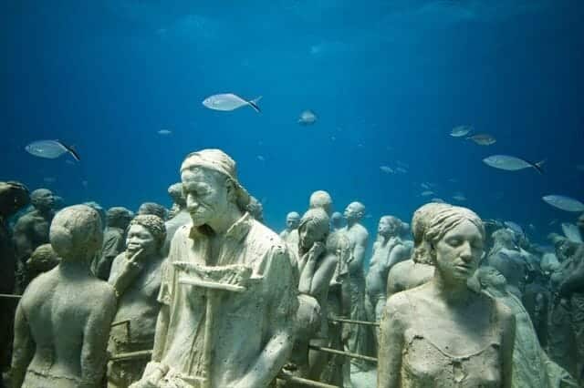 メキシコ・カンクン海底美術館